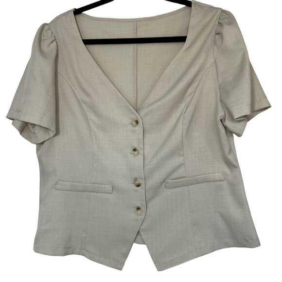 V-Neck Top Button down. Short Sleeve Beige XL Size 12 - Picture 6 of 7